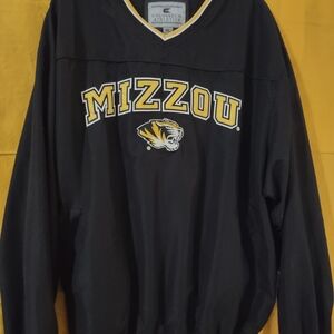 Colosseum Black and Gold Mizzou Sweatshirt